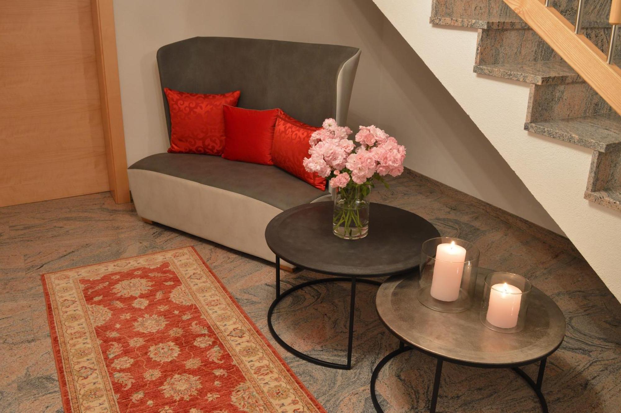 Gaestehaus Weber Appartement Oberperfuss